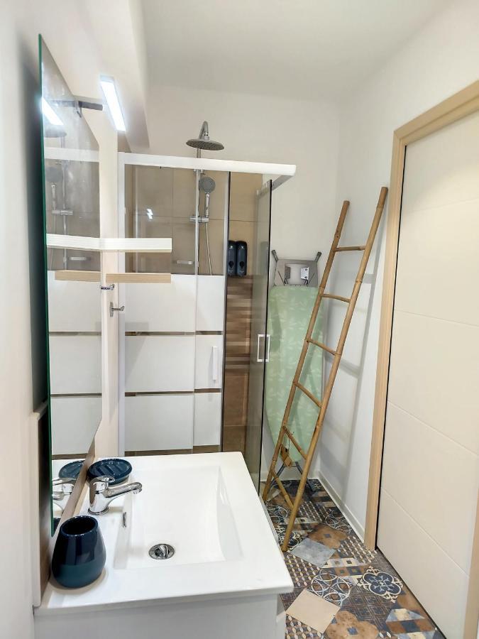 Sublime Appart Renove Duplex Centre Ville 4Pers Wifi Saint-Quentin  Exteriér fotografie