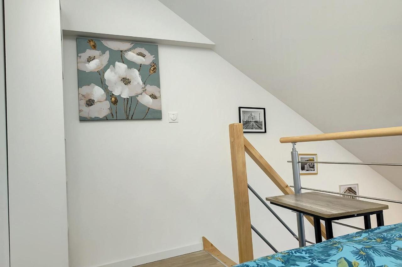 Sublime Appart Renove Duplex Centre Ville 4Pers Wifi Saint-Quentin  Exteriér fotografie