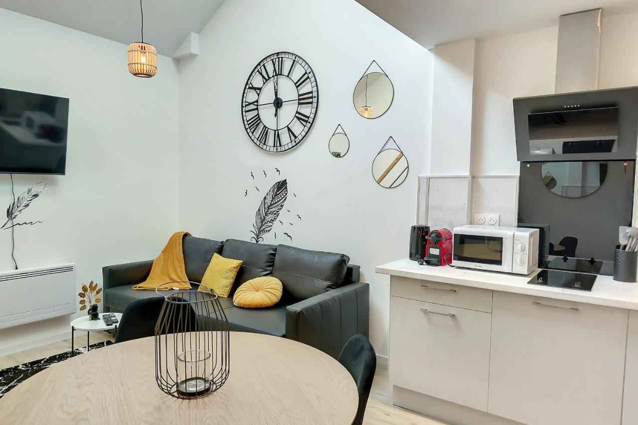 Sublime Appart Renove Duplex Centre Ville 4Pers Wifi Saint-Quentin  Exteriér fotografie
